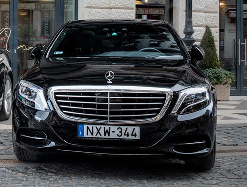 Mercedes Benz S class. VIP туризм в Венгрии: бизнес поездки, премиум встречи в аэропорту, аренда автомобиля с водителем