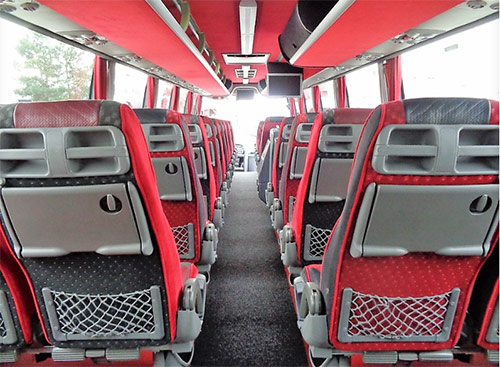 экскурсионный автобус Volvo 9700H. Аренда туристического автобуса в Венгрии. Групповые автобусные экскурсии и трансферы для организованных групп.