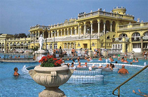 Термальная купальня Сечени. Горячие источники в Будапеште