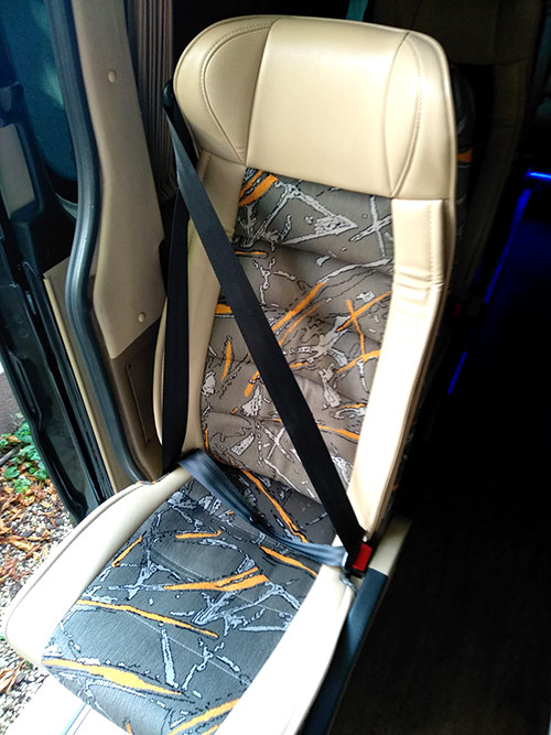 Автобус Mercedes Benz на 19 пассажиров, экскурсии по Будапешту, выездые экскурсии по Венгрии