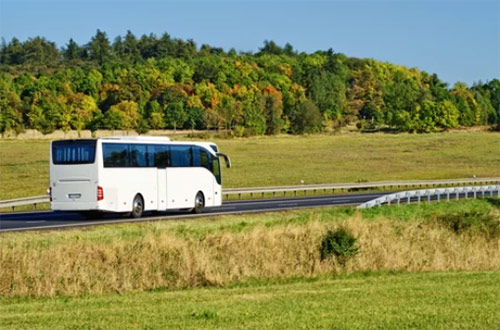 Аренда туристического автобуса в Венгрии. Групповые автобусные экскурсии, выезд на мероприятия на автобусе, трансфер для большой группы. Автобусные экскурсии по Будапешту и по Венгрии