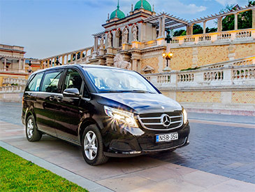 Luxury Limousine service in Hungary, Business travel Hungary, Business car in Hungary, Executive drivers in Budapest, VIP transfer services in Hungary