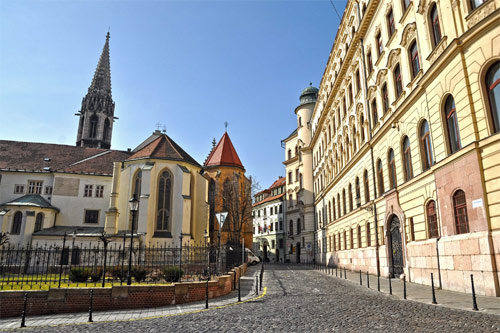 Explore the most beautiful places to visit in Bratislava. VIP transfer. Mercedes V class. Premium transfer from Budapest. Mercedes S class, Premium, lux car.