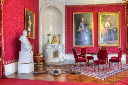 Дворец в Гёдёллё - летняя резиденция королевы Елизаветы (Сисси). Экскурсия из Будапешта на русском языке