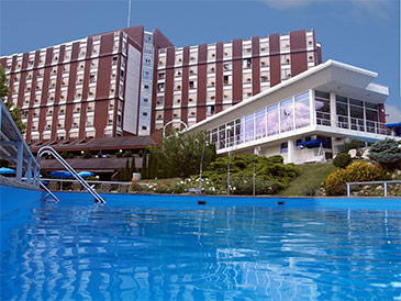 4* Ensana Thermal AQUA Health Spa Hotel. Лечение и отдых в Венгрии. Термальное озеро Хевиз