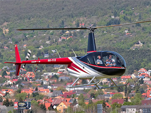Budapest Sightseeing Flights with Helicopters. Book a Aircruise - Flight above Budapest. Fly above beautiful Budapest with stunning panoramic views.