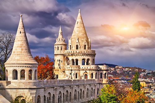 beautiful sightseeing with exciting storytelling and cover everything you need to know about Budapest in one tour