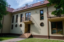 Апартаменты Арт Иожеф Аттила. Лечебные источники Хайдусобосло (Hajduszoboszlo). Отдых и оздоровление круглый год.