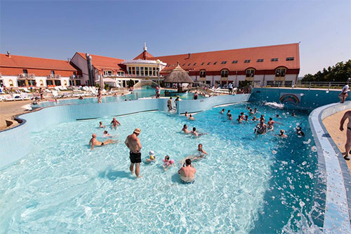 Отели в Кехида (Kehida). Kehida Termal Hotel 4* Гостиницы с бассейнами, вэлнесс. Горячие источники Венгрии. Лечебные ванны. 