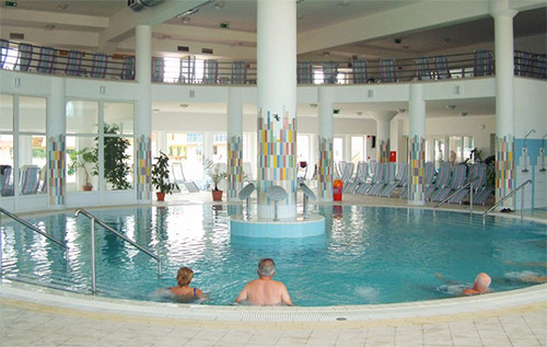 Отели в Кехида (Kehida). Kehida Termal Hotel 4* Гостиницы с бассейнами, вэлнесс. Горячие источники Венгрии. Лечебные ванны и процедуры