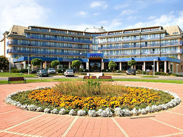 4* Park Inn Sarvar Лечение и отдых на термальных курортах Венгрии. Целебные горячие источники