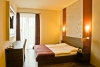    3* - Hotel La Riva 3*.  .   .