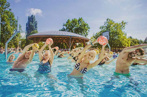 The Bükfürdő Thermal Spa offers a perfect experience. Hungarian resort Bukfurdo. Thermal baths. Thermal Medical water. Pre-Book Transfers. Best Meet & Greet Service. Amazing Support Team. Book now! Transfers All Around Hungary. Comfort & Punctual Service. Free Quote. Good Service.