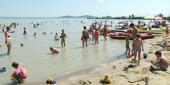 Балатон - венгерское море. Достопримечательности венгерских провинций. Отдых и развлечения в Венгрии на озере Балатон. Венгерские курорты на Балатоне. Экскурсии на русском. Семейный отдых