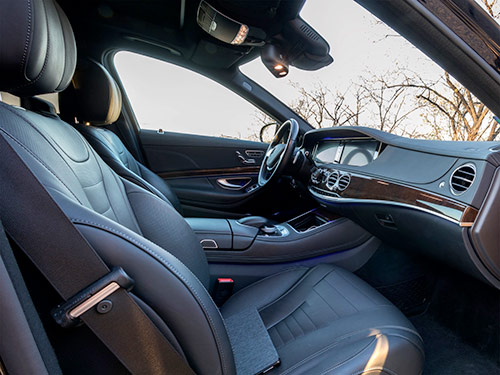 Mercedes Benz S class. Limousine car service in Budapest. VIP   :  ,    ,    