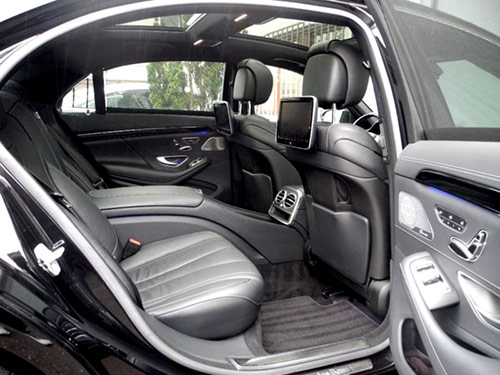 Mercedes Benz S class. Limousine car service in Budapest. VIP   :  ,    ,    