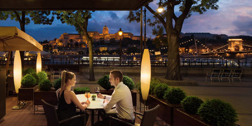 5*    - 5* InterContinental Budapest        , ,     