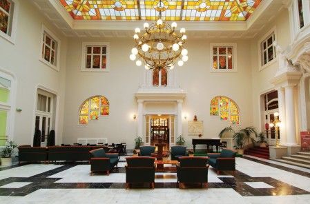    (Debrecen) 3*    ( ) - Civis Grand Hotel Aranybika