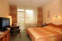 .   - Hotel Flora 3*