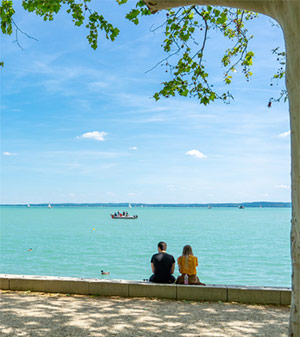    (Balatonfured)