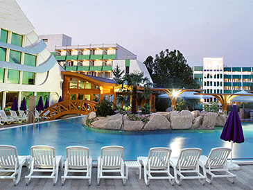 4* NaturMed Hotel Carbona.      