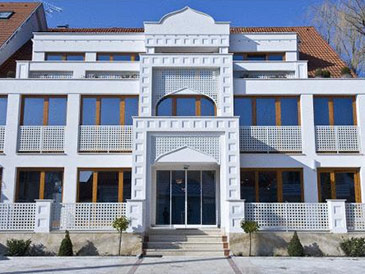 4* Amira Boutique Hotel Wellness & Spa.     .   