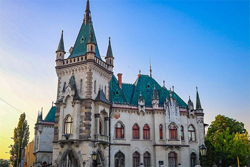 Кошице. Обзорная экскурсия по городу. Экскурсия на русском языке из Венгрии в Словакию