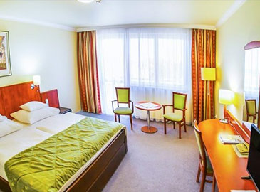 4* Silver Hotel.  .    .