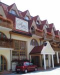   - Agnes Hotel 3*.   .     .