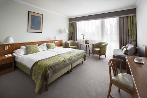    4*  - NaturMed Hotel Carbona 4* Superior.   .   