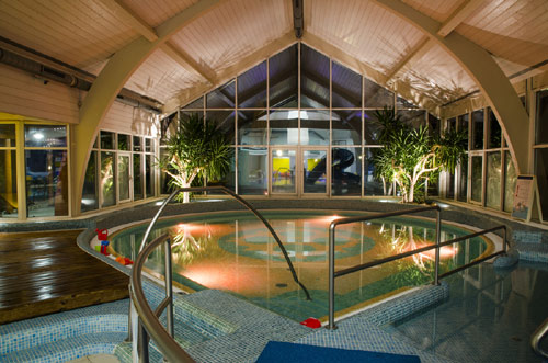 4*     / 4* Kolping Hotel Spa Family Resort.    .