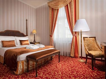 4* Ensana Grand Margaret Island.     .     