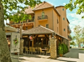 Отель Ла Рива 3* - Hotel La Riva 3*. Шиофок