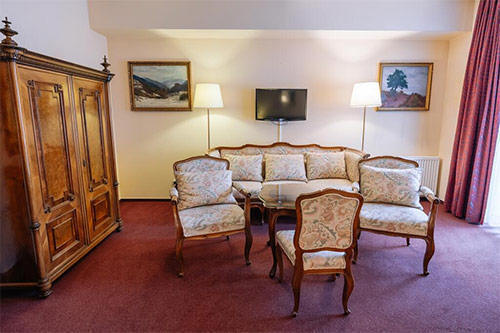 Hotel Pannonia 4* Sopron.  .  4*  .    -   