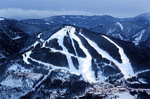 visit Semmering, the historical summer resort of Vienna's high society Private transfer to hotel and accommodation within Hungary. Select the best transfer option for you. How to book your transfer